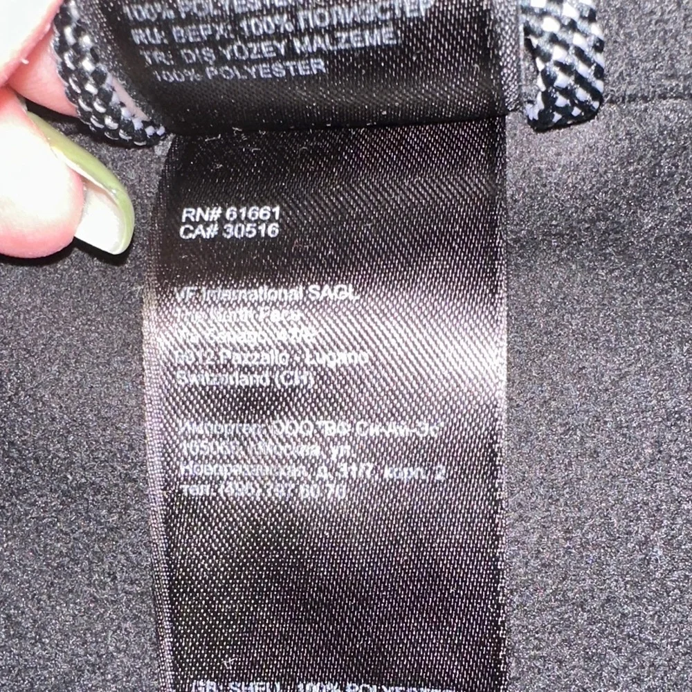 The North Face Men's Dark Charcoal Performance Jacket